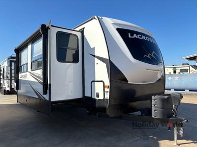 2022 Prime Time LaCrosse — side profile view