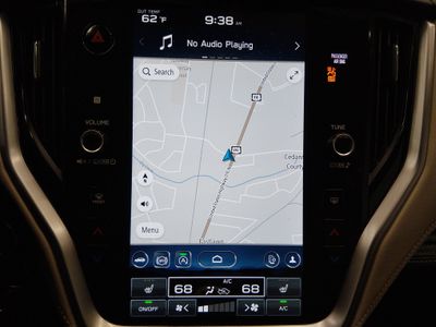 2024 Subaru Outback — photo 17 view