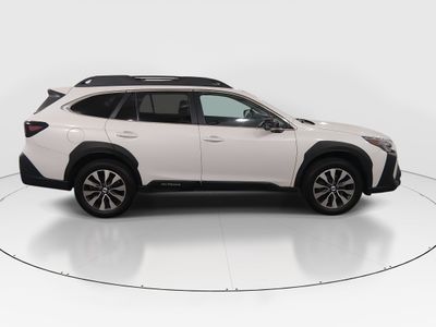 2024 Subaru Outback — photo 8 view