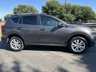 2015 Toyota RAV4 - Photo 4
