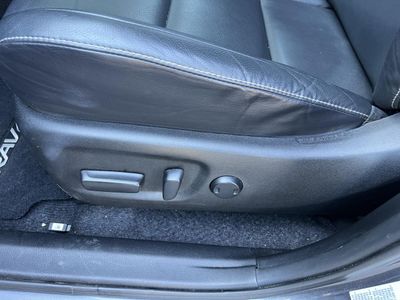 2015 Toyota RAV4 - Photo 11