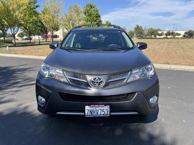 2015 Toyota RAV4 - Photo 2