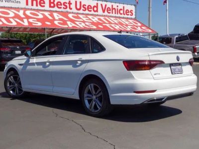 2019 Volkswagen Jetta — photo 9 view