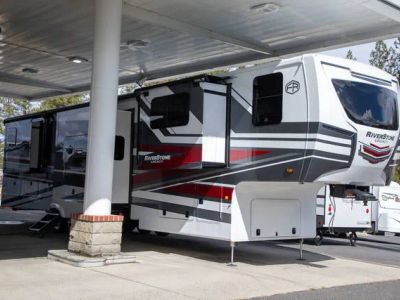 2025 Forest River Riverstone 425FO — front three-quarter view