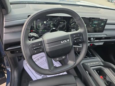 2027 Kia Telluride Hybrid — photo 19 view