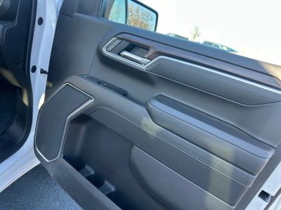 2025 GMC Sierra 1500 - Photo 9