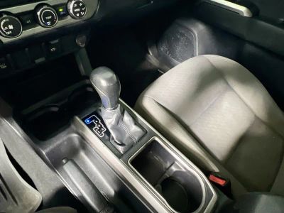 2020 Toyota Tacoma — photo 21 view