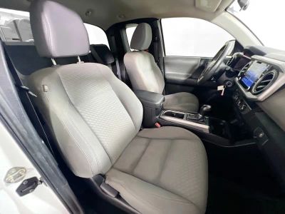 2020 Toyota Tacoma — photo 26 view