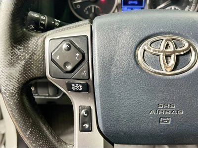 2020 Toyota Tacoma — photo 16 view