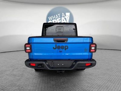 2026 Jeep Gladiator — detail view