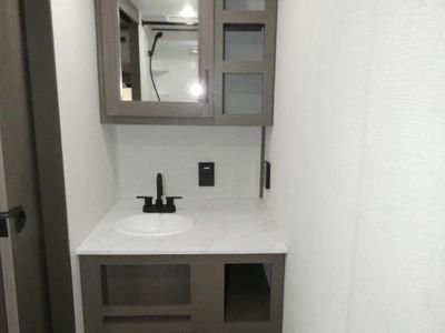 2026 Grand Design Transcend One - Photo 13