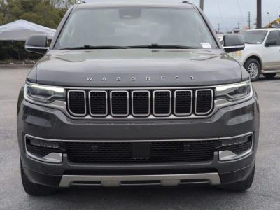 2022 Jeep Wagoneer - Photo 8