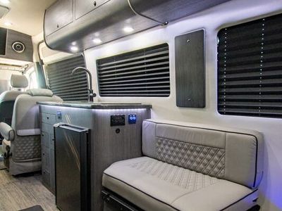 2026 OGV Luxury Coach V-RV - Photo 18