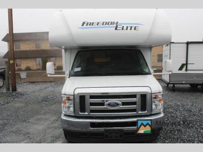 2025 Thor Motor Coach FREEDOM ELITE — engine compartment view