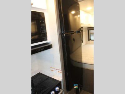 2025 Thor Motor Coach FREEDOM ELITE — photo 27 view