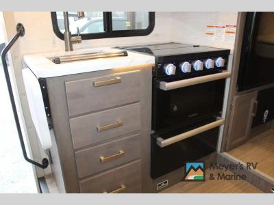 2025 Thor Motor Coach FREEDOM ELITE — photo 25 view