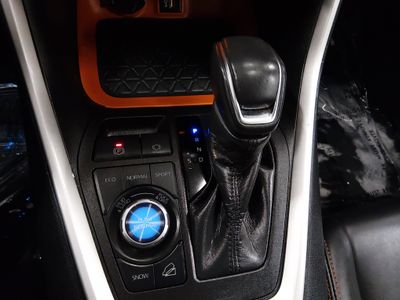 2024 Toyota RAV4 - Photo 19