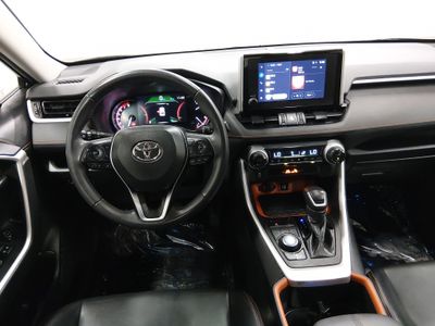 2024 Toyota RAV4 - Photo 12