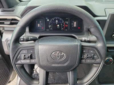2024 Toyota Tacoma — photo 22 view