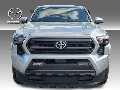 2024 Toyota Tacoma — photo 7 view