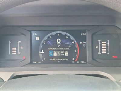 2024 Toyota Tacoma — photo 25 view