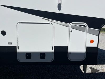 2026 Jayco Seismic - Photo 14