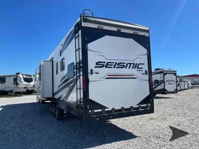 2026 Jayco Seismic - Photo 5