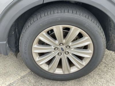 2022 Ford Explorer - Photo 9