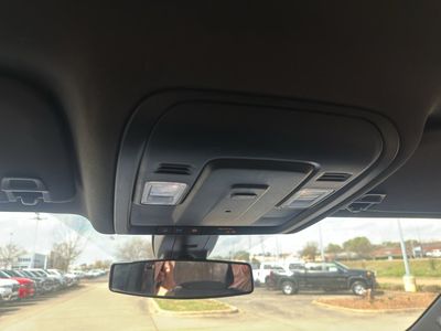 2022 Chevrolet Suburban — photo 26 view