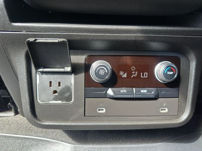 2022 Chevrolet Suburban — photo 24 view