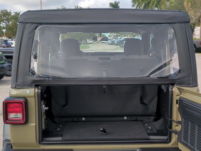 2026 Jeep Wrangler — photo 15 view