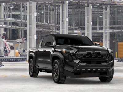 2026 Toyota Tacoma i-FORCE MAX - Photo 18