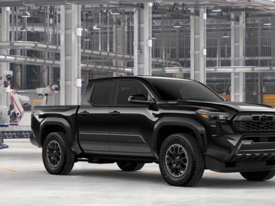 2026 Toyota Tacoma i-FORCE MAX - Photo 17