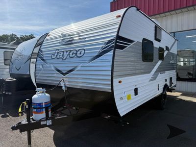 2026 Jayco Jay Flight SLX - Photo 2