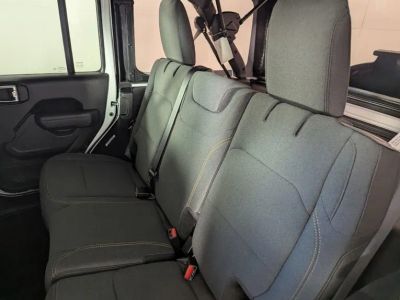2026 Jeep Wrangler — photo 15 view