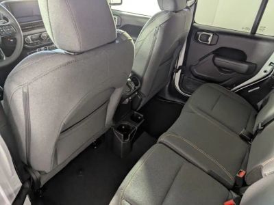 2026 Jeep Wrangler — photo 16 view