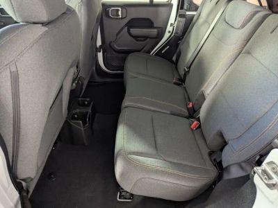 2026 Jeep Wrangler — photo 14 view