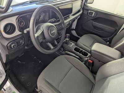 2026 Jeep Wrangler — photo 11 view