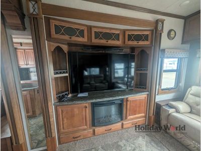 2018 Heartland Landmark 365 - Photo 14