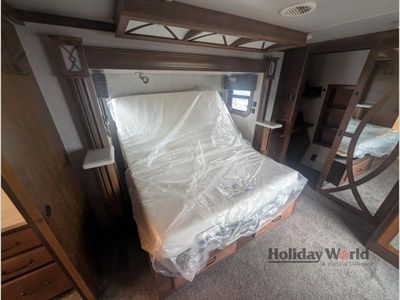 2018 Heartland Landmark 365 - Photo 19