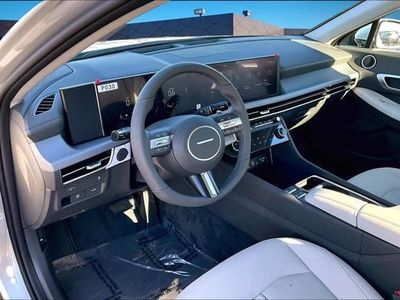 2026 Hyundai Sonata - Photo 3
