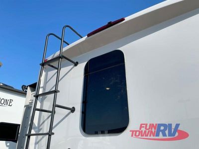 2026 Gulf Stream RV Yellowstone - Photo 6