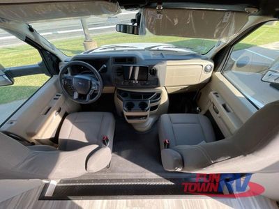 2026 Gulf Stream RV Yellowstone - Photo 24