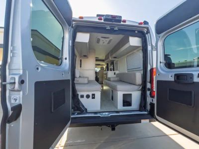 2027 Thor Motor Coach TELLARO — side profile view