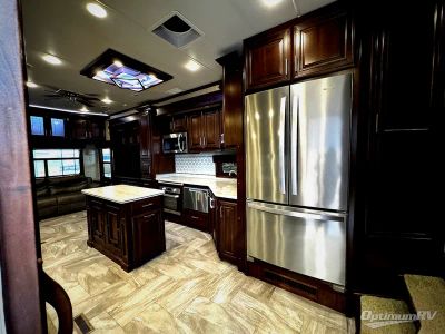 2019 DRV Mobile Suites - Photo 2