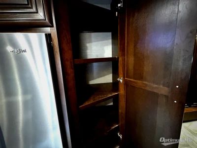 2019 DRV Mobile Suites - Photo 16