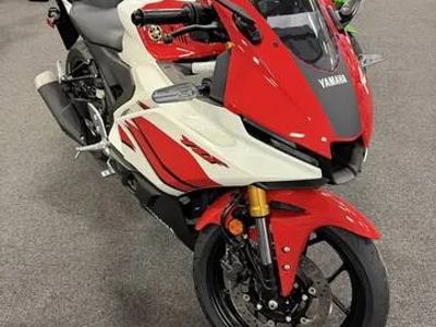 2026 Yamaha YZF-R3 70th Anniversary Edition — front three-quarter view