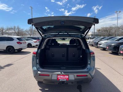 2026 Nissan Pathfinder — photo 19 view