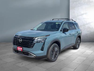 2026 Nissan Pathfinder — front three-quarter view