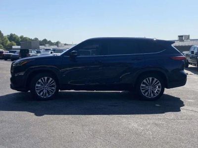 2023 Toyota Highlander - Photo 7